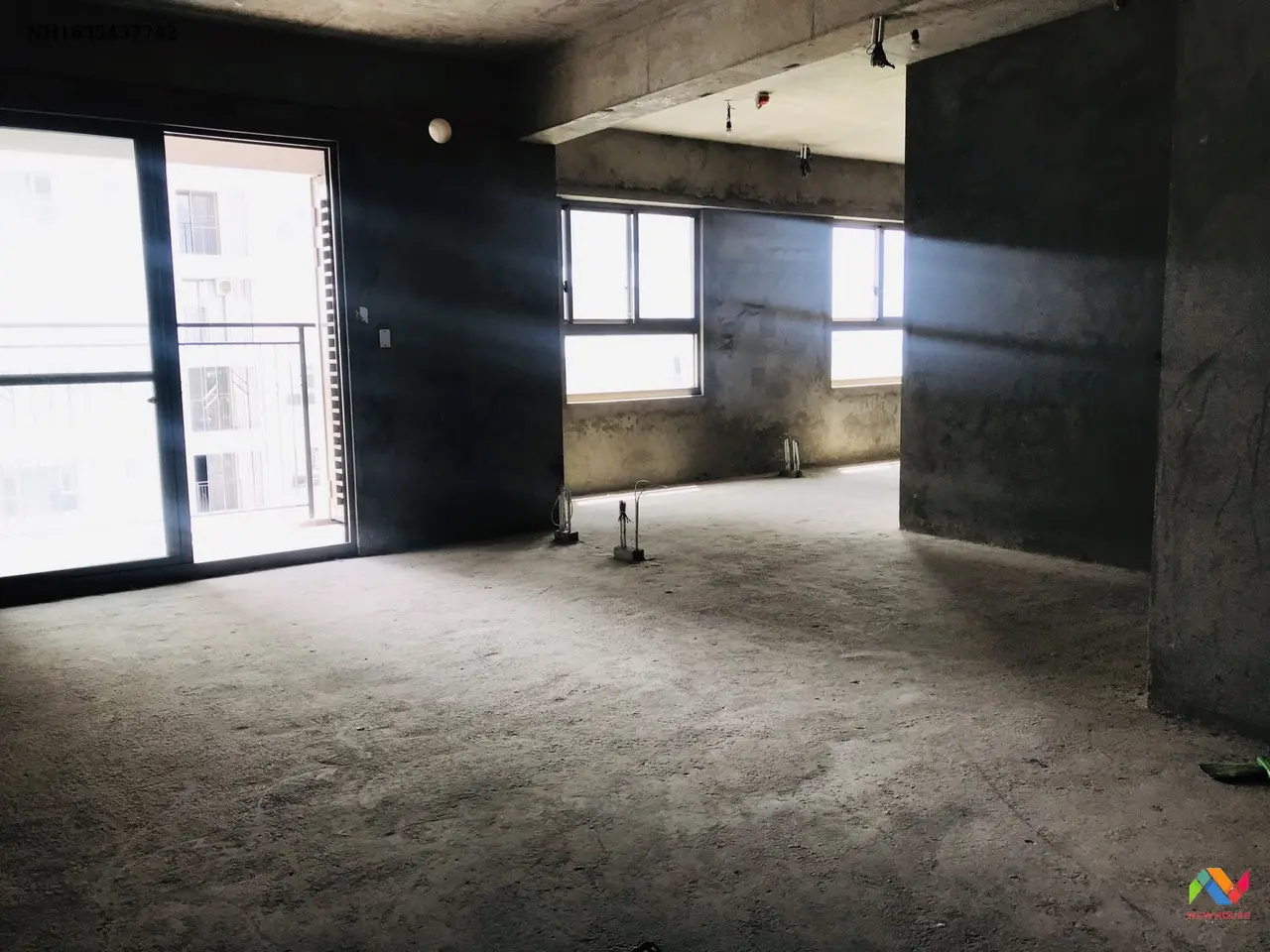 estate-img