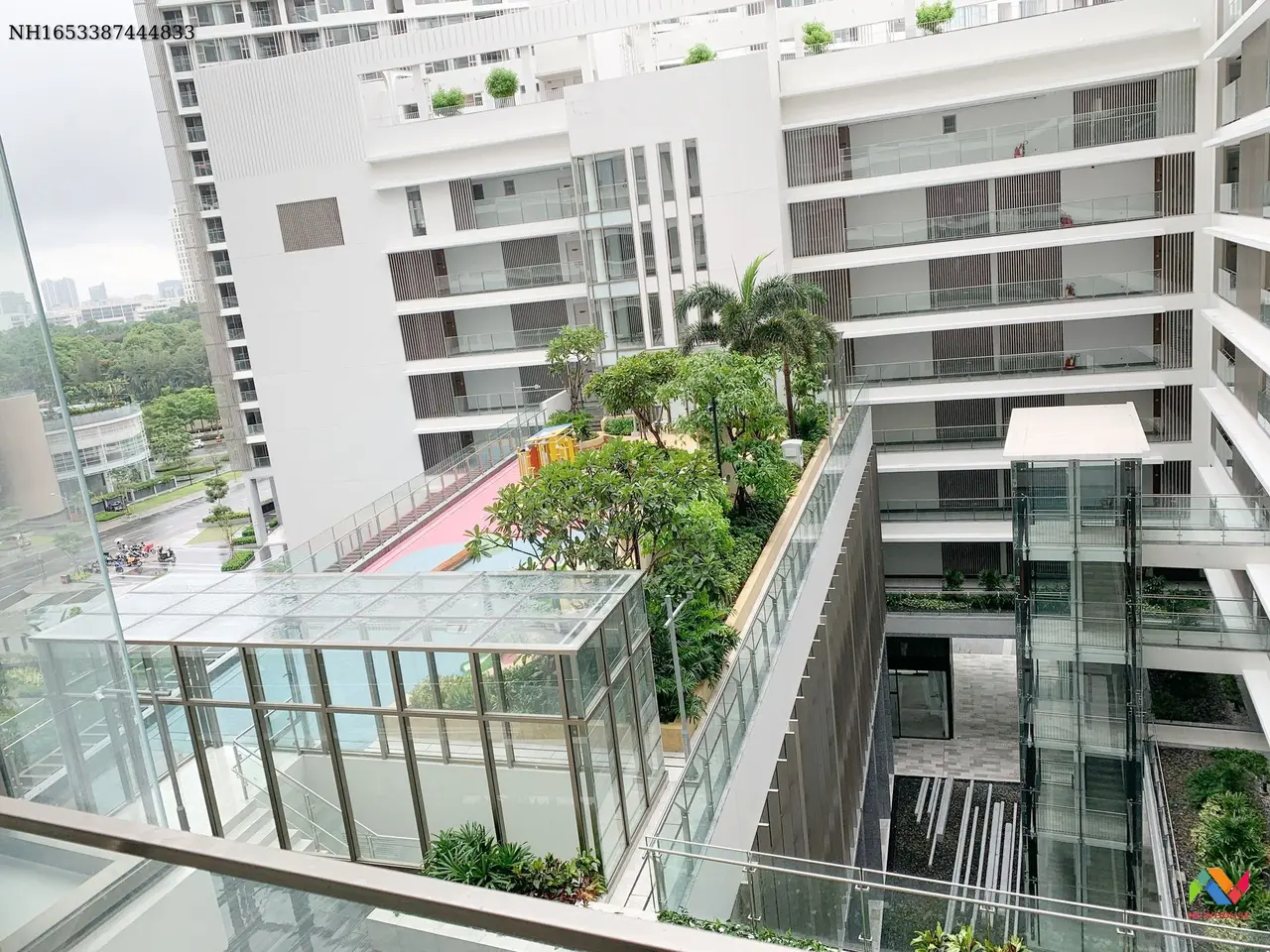 estate-img