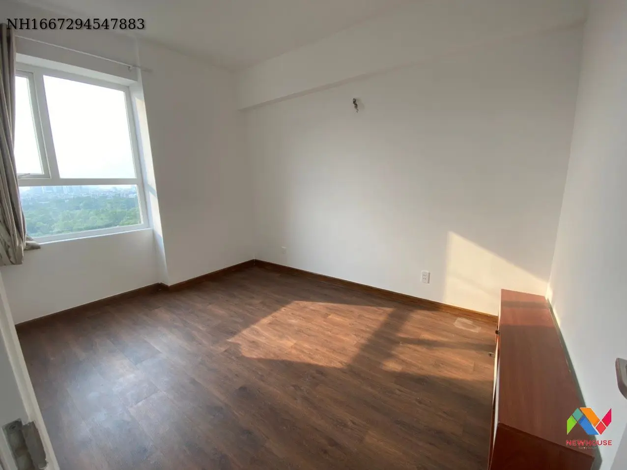 estate-img