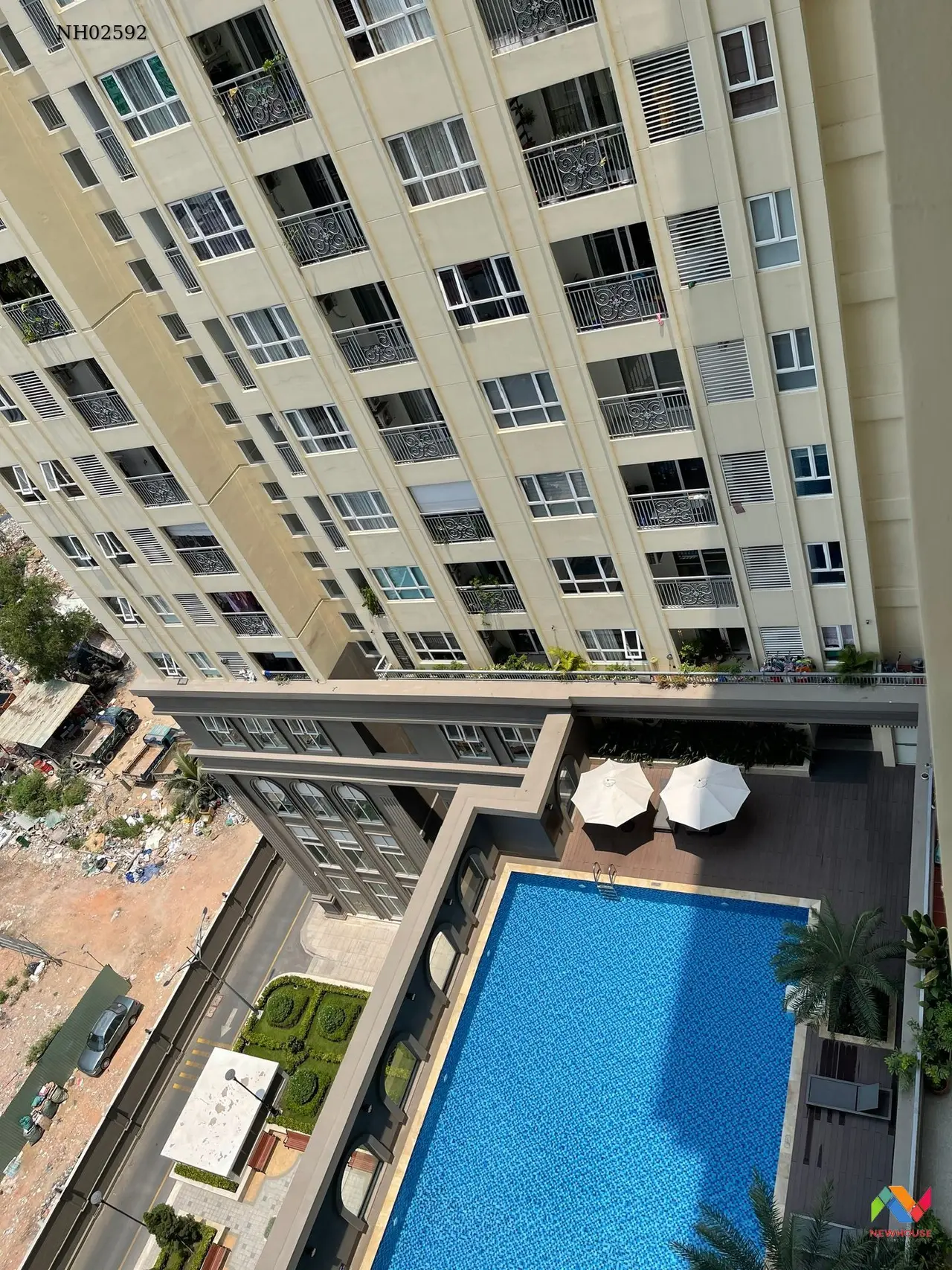 estate-img
