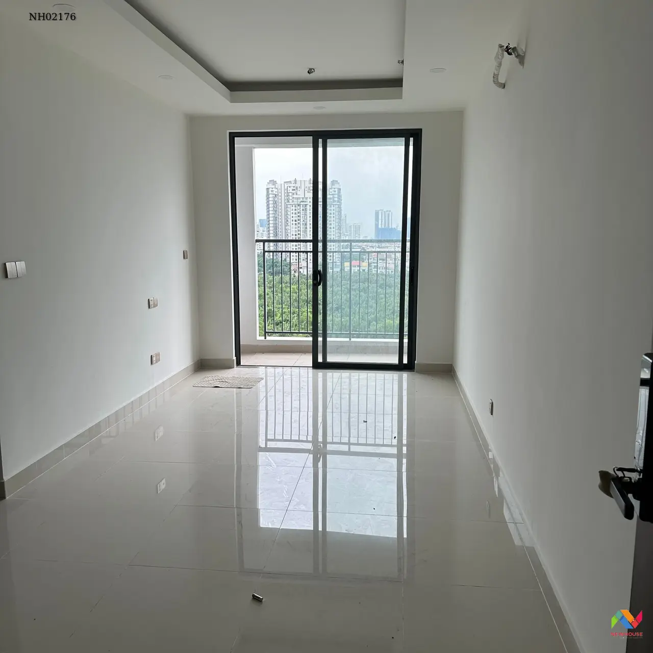 estate-img