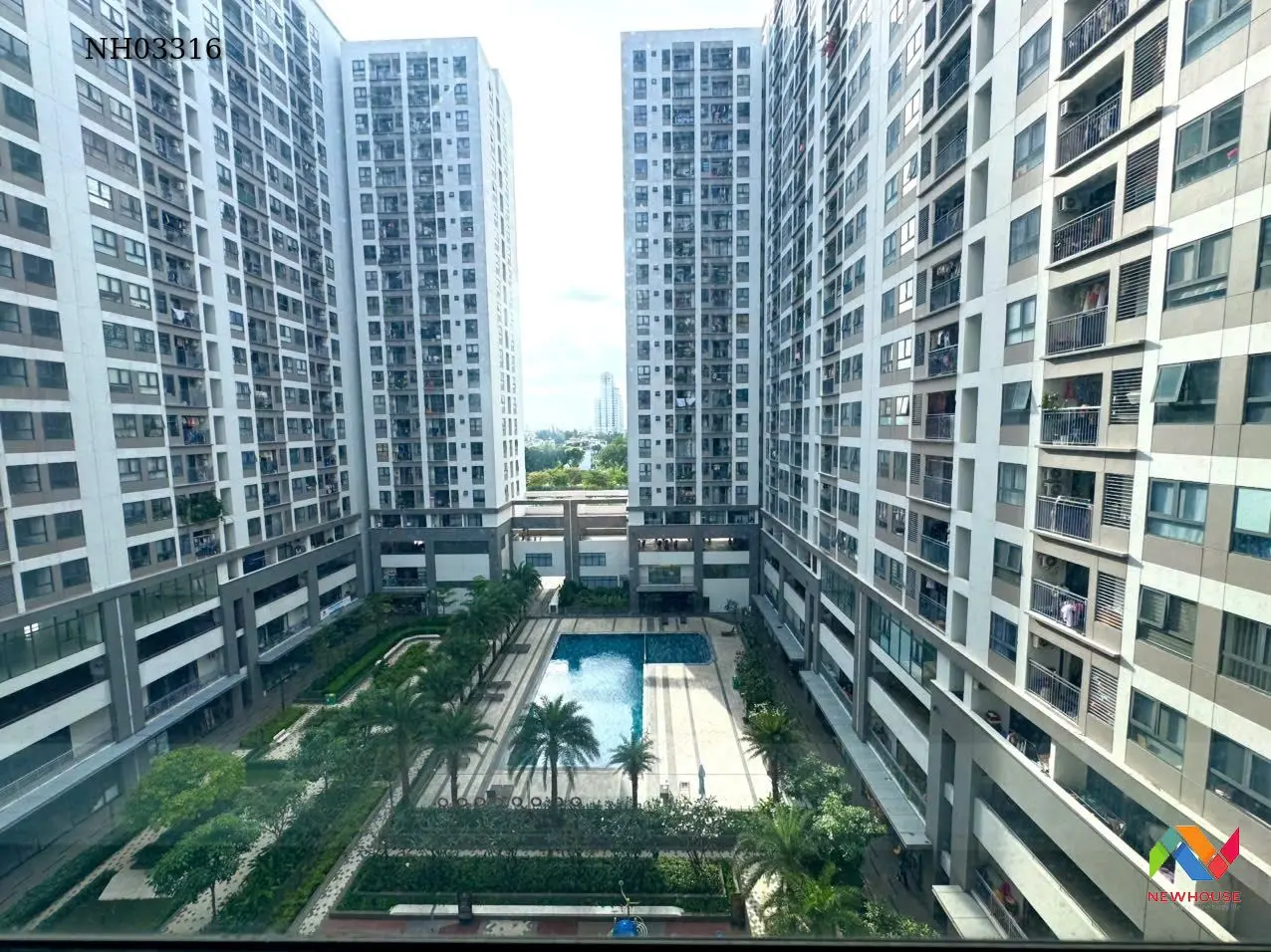 estate-img