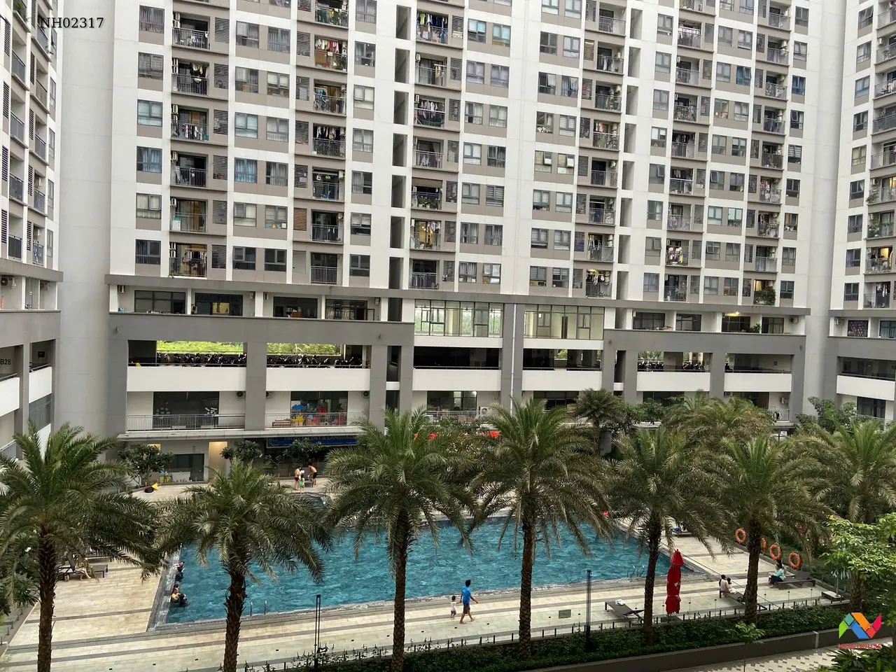 estate-img