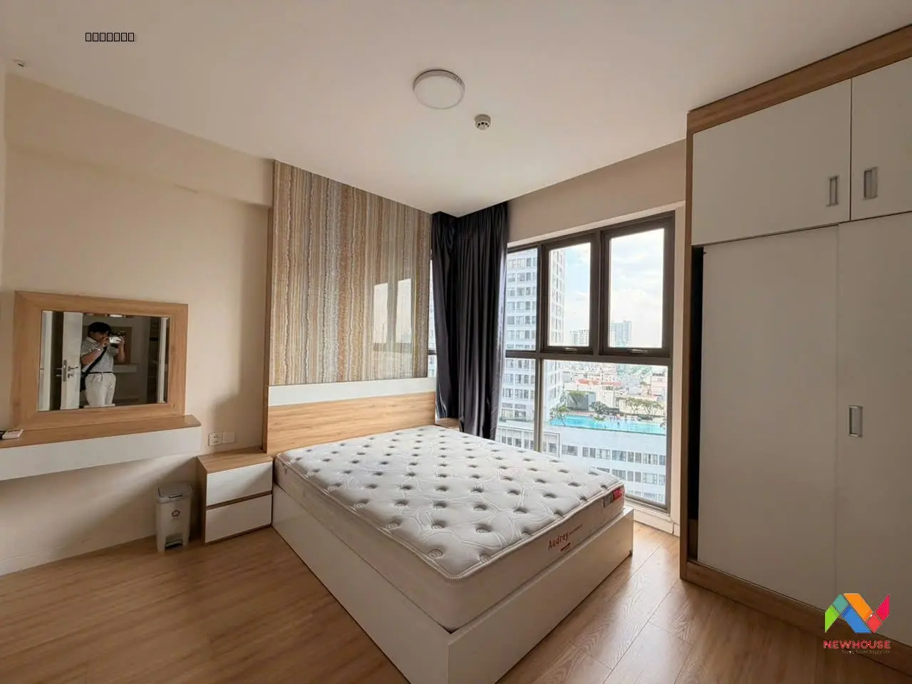 estate-img