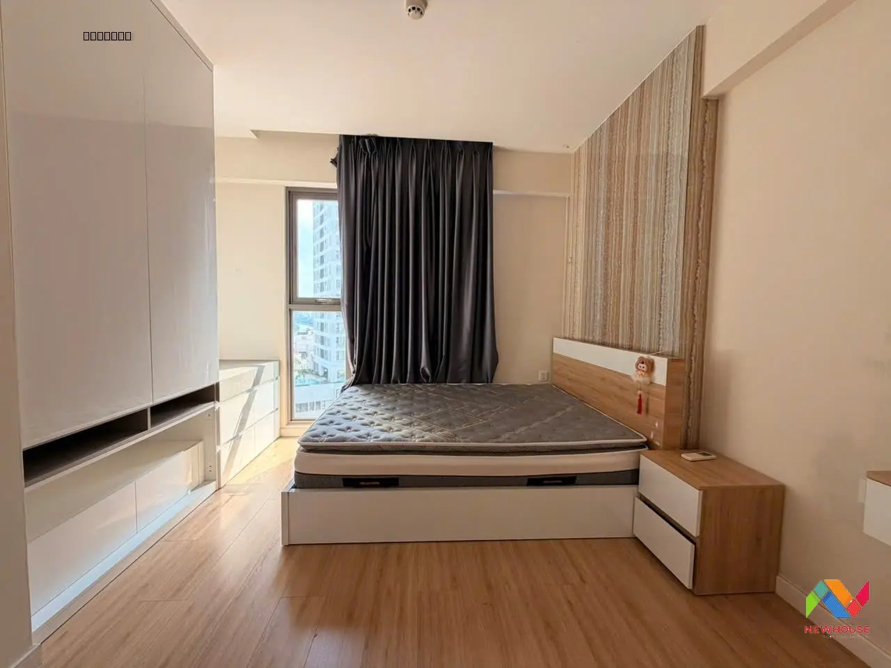estate-img