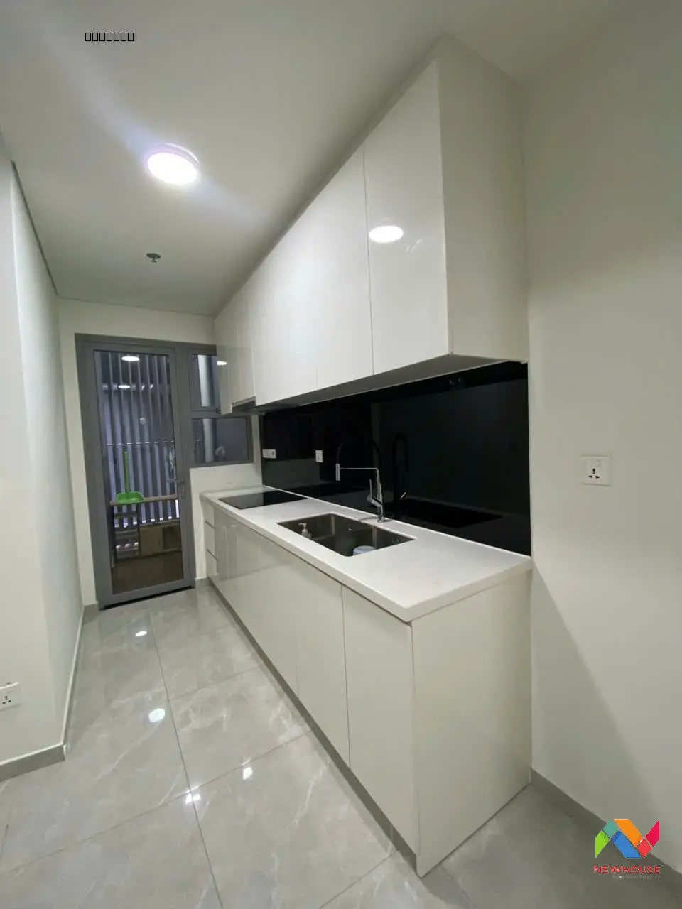 estate-img