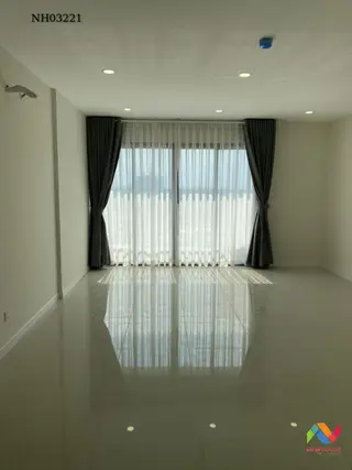 estate-img