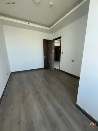 estate-img