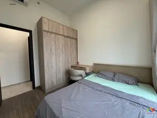 estate-img