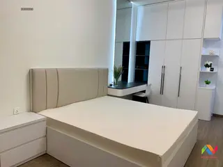estate-img
