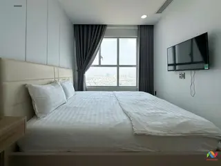 estate-img