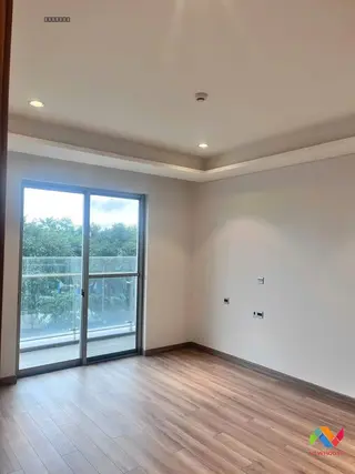 estate-img