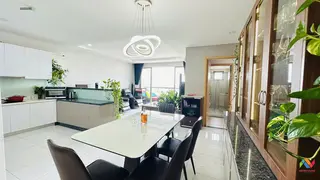 estate-img