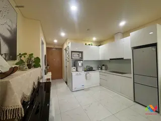 estate-img