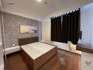 estate-img