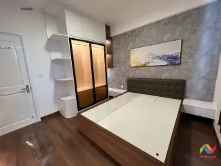 estate-img