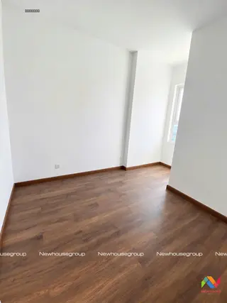 estate-img