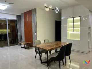 estate-img