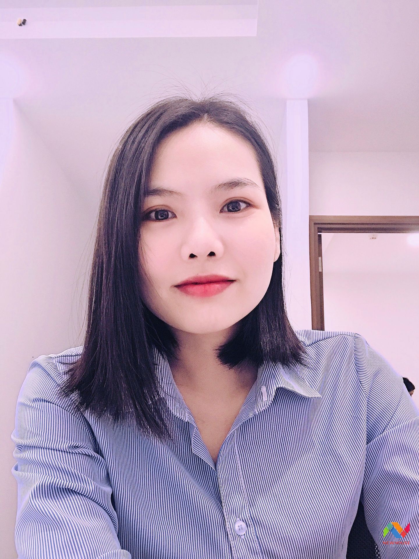 Chuyên viên Nguyễn Loan